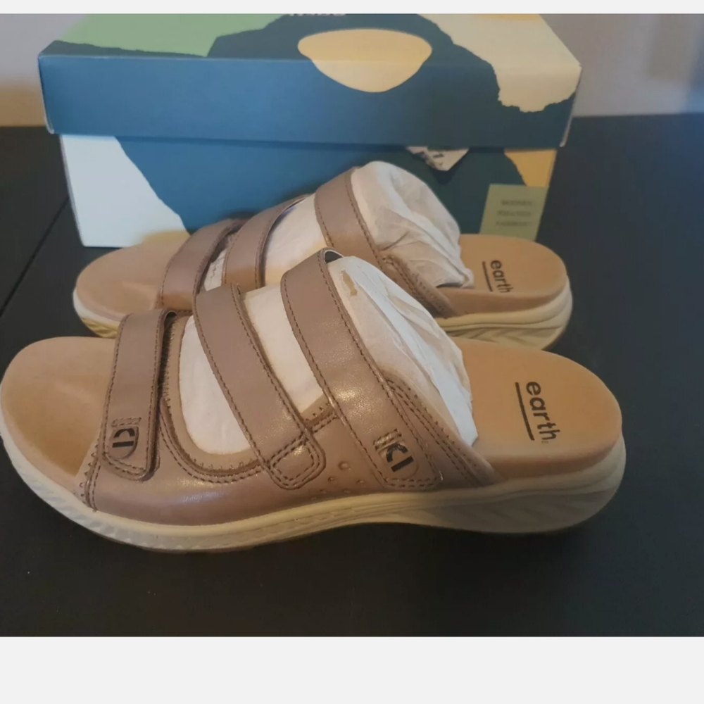 Womens Earth Mira Loures Slide Sandals - Taupe 8.5